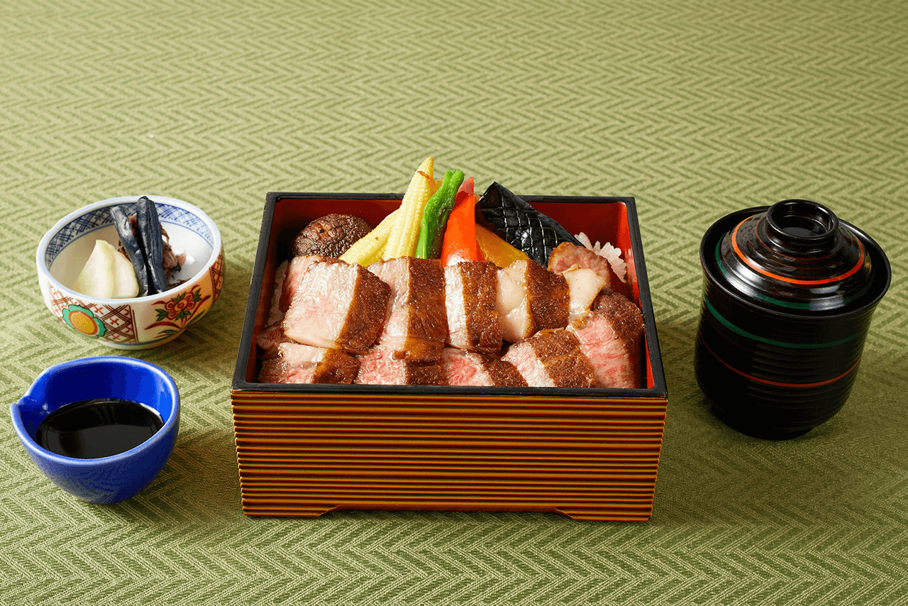 黒毛和牛重 / 4,400円